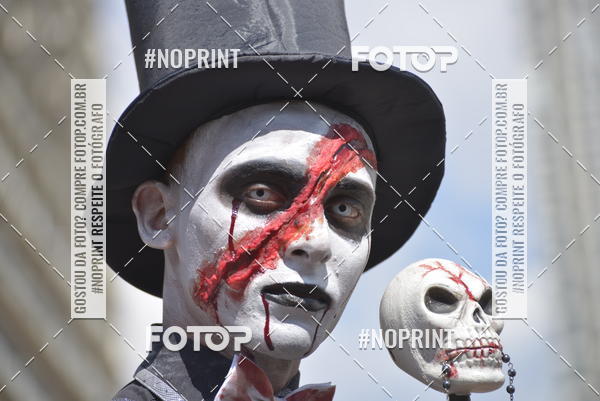 Buy your photos of the eventZombie Walk SP 2019 - Equipe ASI on Fotop