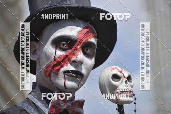 Buy your photos of the eventZombie Walk SP 2019 - Equipe ASI on Fotop