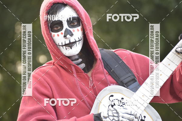 Buy your photos of the eventZombie Walk SP 2019 - Equipe ASI on Fotop