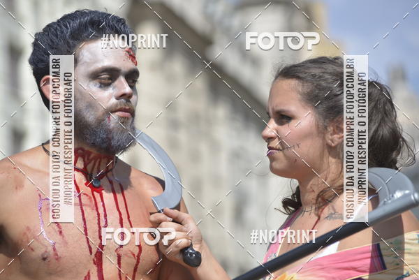 Buy your photos of the eventZombie Walk SP 2019 - Equipe ASI on Fotop