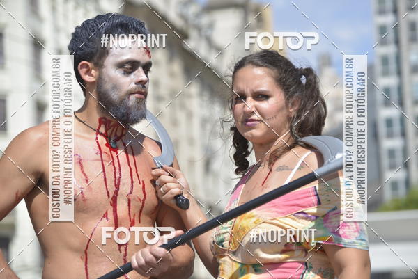 Buy your photos of the eventZombie Walk SP 2019 - Equipe ASI on Fotop