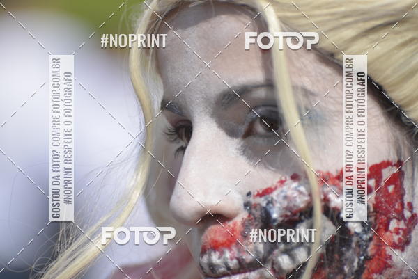 Buy your photos of the eventZombie Walk SP 2019 - Equipe ASI on Fotop