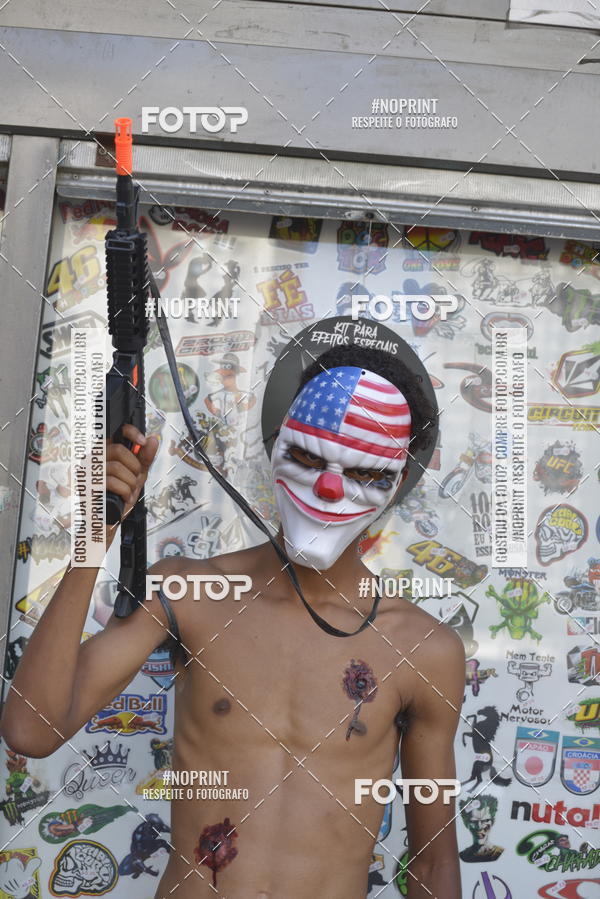 Buy your photos of the eventZombie Walk SP 2019 - Equipe ASI on Fotop