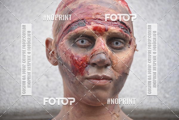 Buy your photos of the eventZombie Walk SP 2019 - Equipe ASI on Fotop