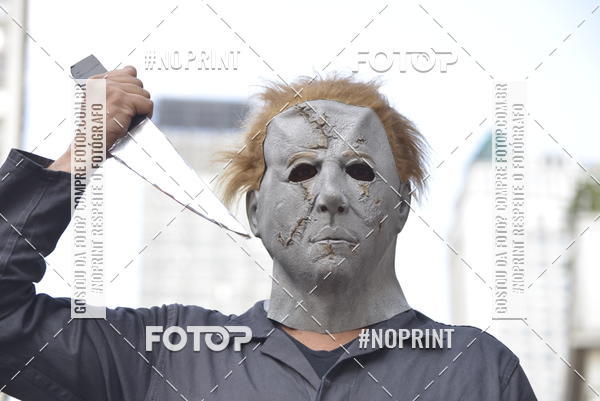 Buy your photos of the eventZombie Walk SP 2019 - Equipe ASI on Fotop