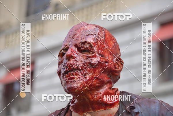 Buy your photos of the eventZombie Walk SP 2019 - Equipe ASI on Fotop