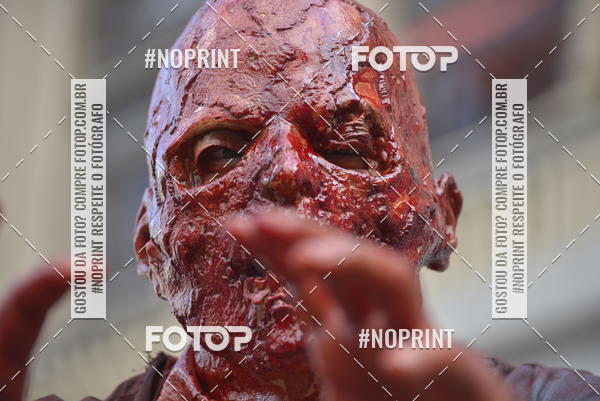 Buy your photos of the eventZombie Walk SP 2019 - Equipe ASI on Fotop