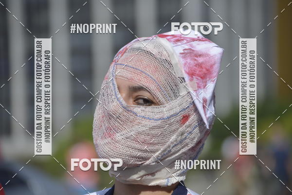 Buy your photos of the eventZombie Walk SP 2019 - Equipe ASI on Fotop