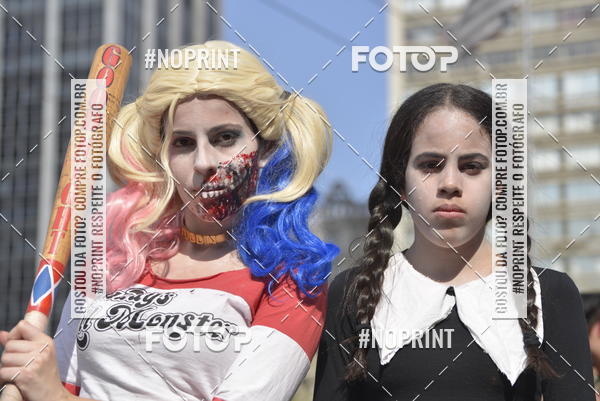 Buy your photos of the eventZombie Walk SP 2019 - Equipe ASI on Fotop