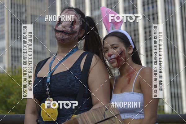 Buy your photos of the eventZombie Walk SP 2019 - Equipe ASI on Fotop