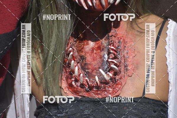 Buy your photos of the eventZombie Walk SP 2019 - Equipe ASI on Fotop