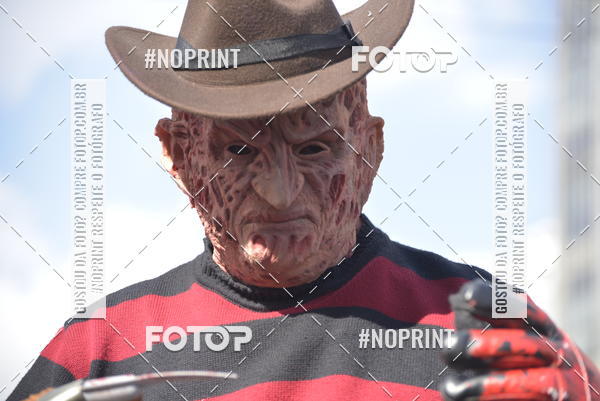 Buy your photos of the eventZombie Walk SP 2019 - Equipe ASI on Fotop