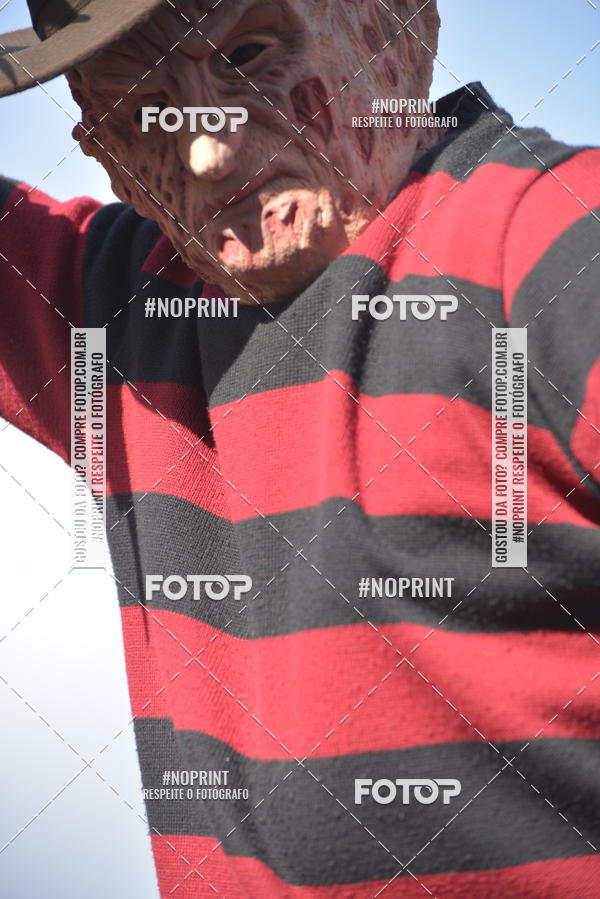 Buy your photos of the eventZombie Walk SP 2019 - Equipe ASI on Fotop