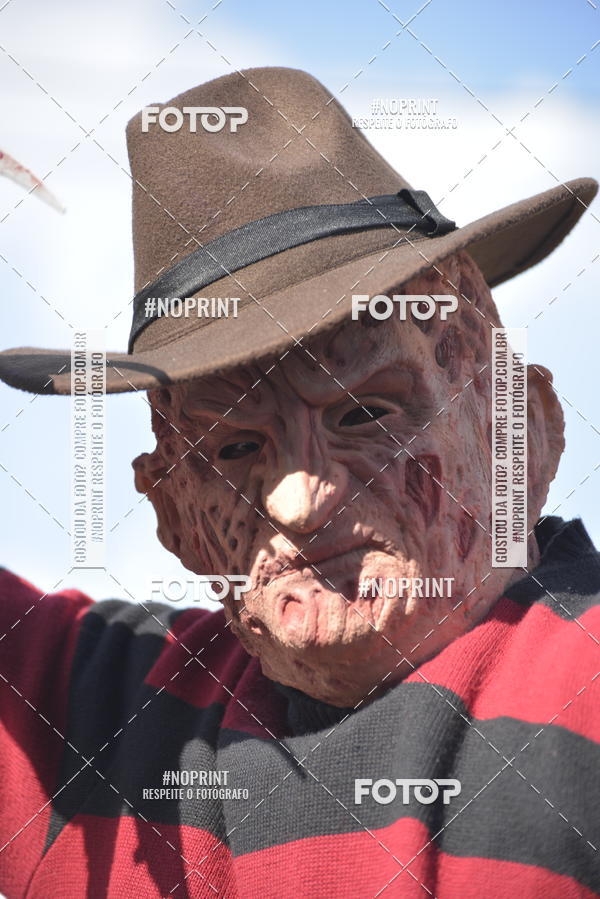 Buy your photos of the eventZombie Walk SP 2019 - Equipe ASI on Fotop