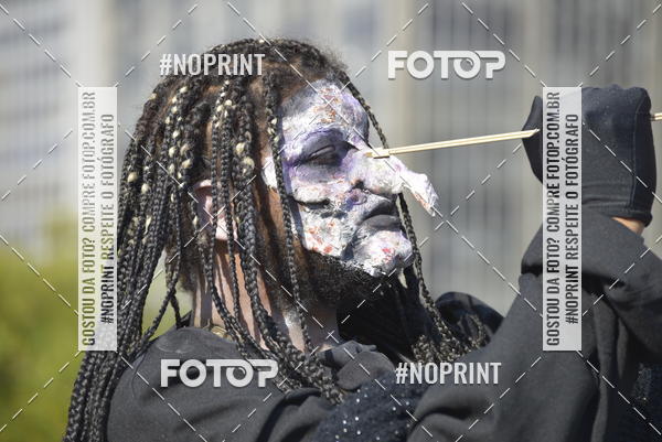 Buy your photos of the eventZombie Walk SP 2019 - Equipe ASI on Fotop