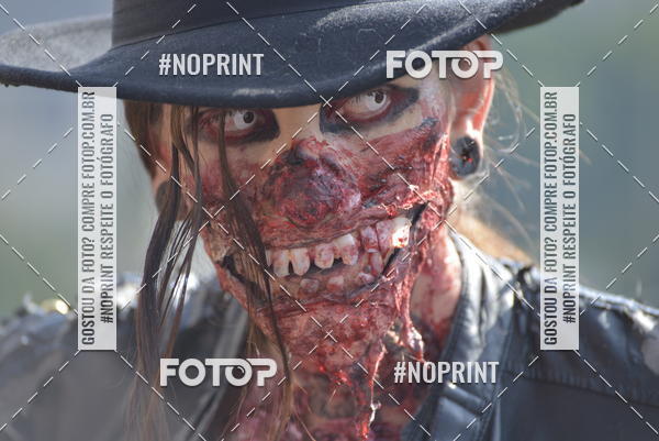 Buy your photos of the eventZombie Walk SP 2019 - Equipe ASI on Fotop