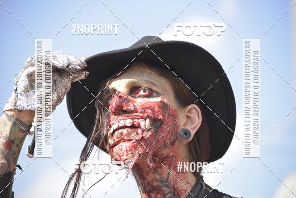 Buy your photos of the eventZombie Walk SP 2019 - Equipe ASI on Fotop