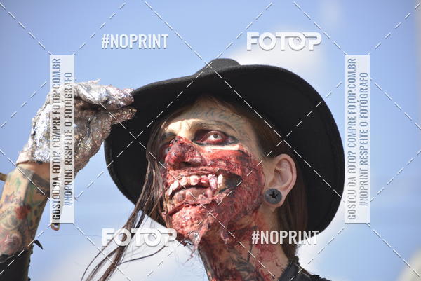 Buy your photos of the eventZombie Walk SP 2019 - Equipe ASI on Fotop