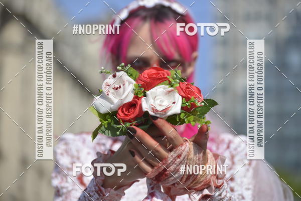 Buy your photos of the eventZombie Walk SP 2019 - Equipe ASI on Fotop