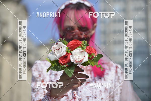 Buy your photos of the eventZombie Walk SP 2019 - Equipe ASI on Fotop