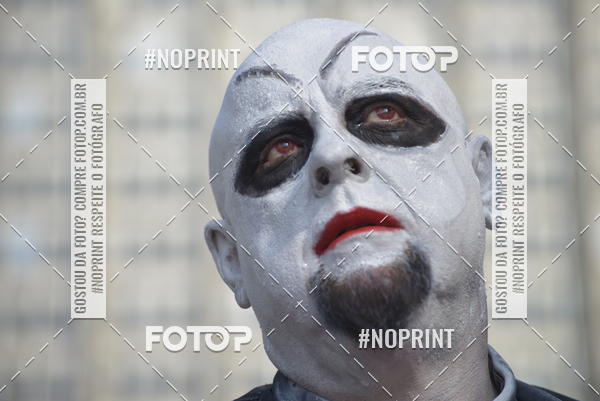 Buy your photos of the eventZombie Walk SP 2019 - Equipe ASI on Fotop