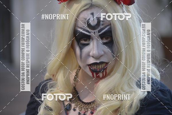 Buy your photos of the eventZombie Walk SP 2019 - Equipe ASI on Fotop