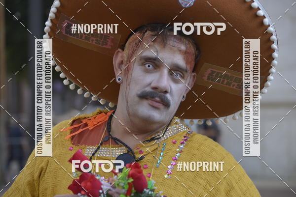 Buy your photos of the eventZombie Walk SP 2019 - Equipe ASI on Fotop