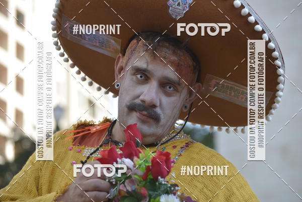 Buy your photos of the eventZombie Walk SP 2019 - Equipe ASI on Fotop