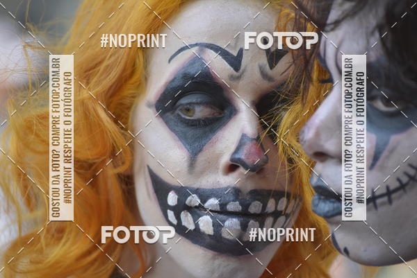 Buy your photos of the eventZombie Walk SP 2019 - Equipe ASI on Fotop