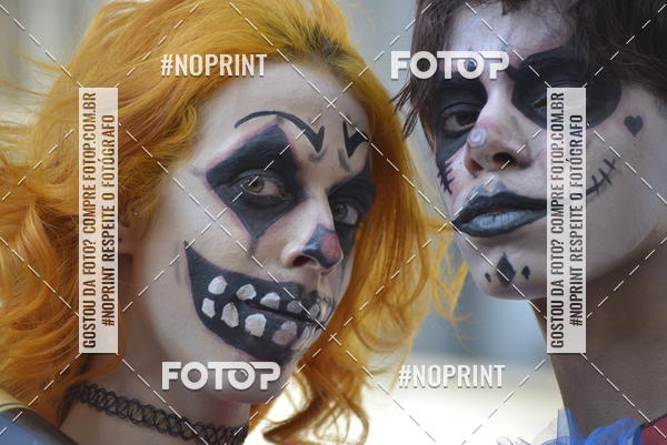 Buy your photos of the eventZombie Walk SP 2019 - Equipe ASI on Fotop