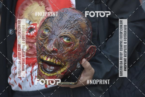 Buy your photos of the eventZombie Walk SP 2019 - Equipe ASI on Fotop