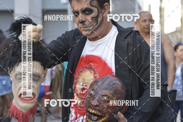Buy your photos of the eventZombie Walk SP 2019 - Equipe ASI on Fotop
