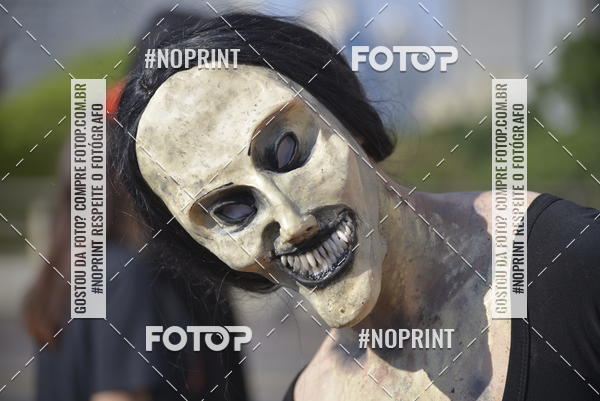 Buy your photos of the eventZombie Walk SP 2019 - Equipe ASI on Fotop