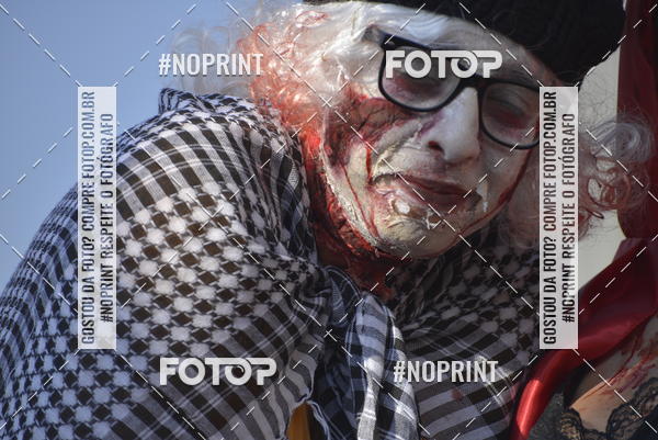 Buy your photos of the eventZombie Walk SP 2019 - Equipe ASI on Fotop