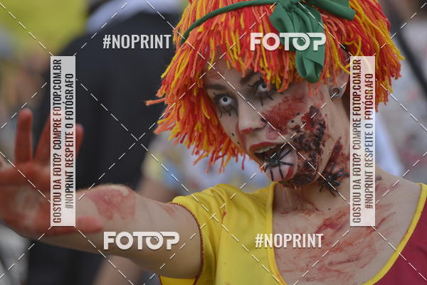 Buy your photos of the eventZombie Walk SP 2019 - Equipe ASI on Fotop