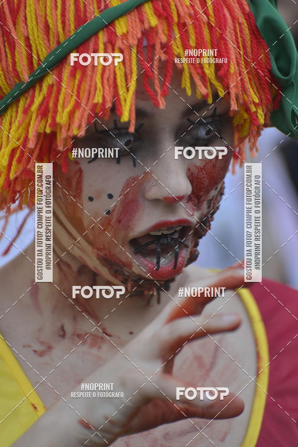 Buy your photos of the eventZombie Walk SP 2019 - Equipe ASI on Fotop