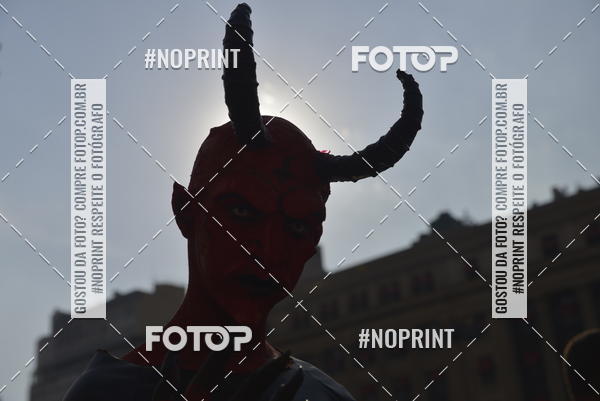 Buy your photos of the eventZombie Walk SP 2019 - Equipe ASI on Fotop