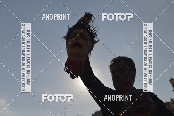 Buy your photos of the eventZombie Walk SP 2019 - Equipe ASI on Fotop
