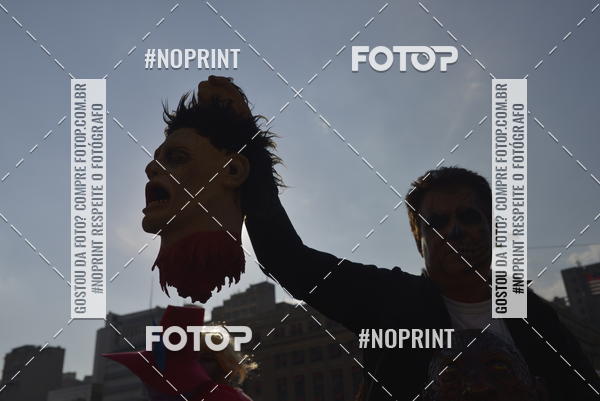 Buy your photos of the eventZombie Walk SP 2019 - Equipe ASI on Fotop