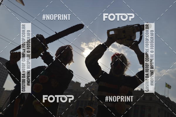 Buy your photos of the eventZombie Walk SP 2019 - Equipe ASI on Fotop