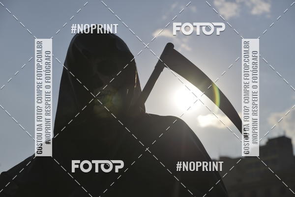 Buy your photos of the eventZombie Walk SP 2019 - Equipe ASI on Fotop