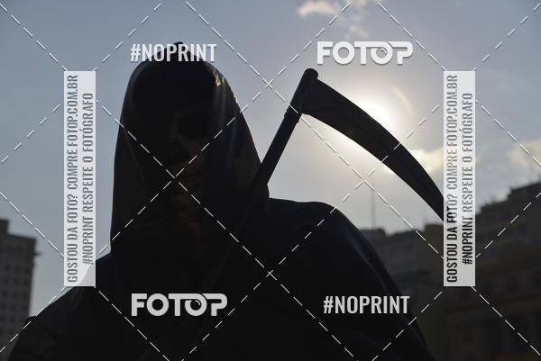 Buy your photos of the eventZombie Walk SP 2019 - Equipe ASI on Fotop