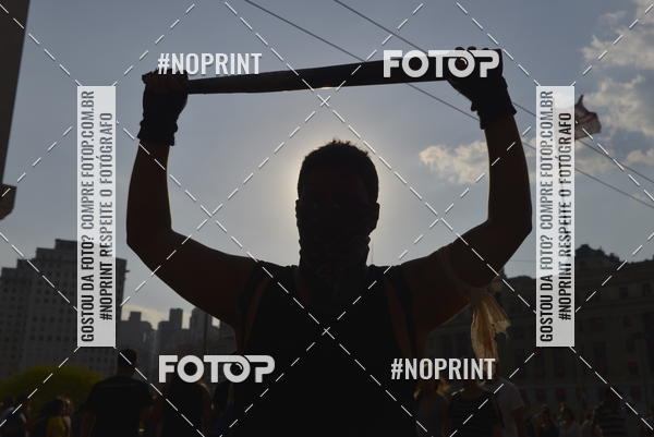 Buy your photos of the eventZombie Walk SP 2019 - Equipe ASI on Fotop