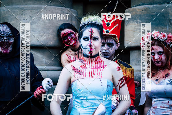 Buy your photos of the eventZombie Walk SP 2019 - Equipe ASI on Fotop