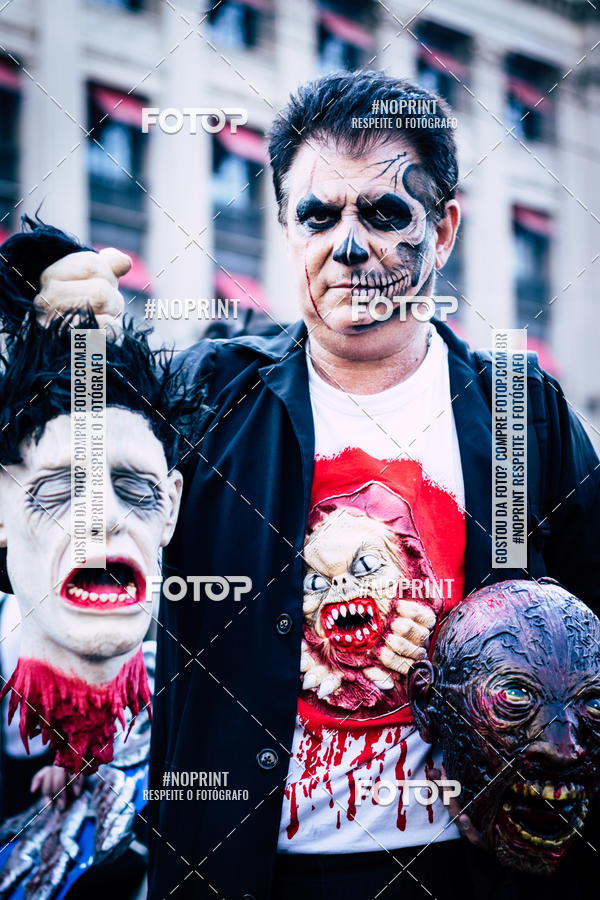 Buy your photos of the eventZombie Walk SP 2019 - Equipe ASI on Fotop