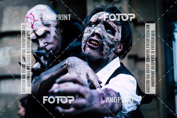 Buy your photos of the eventZombie Walk SP 2019 - Equipe ASI on Fotop