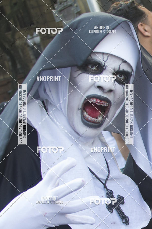 Buy your photos of the eventZombie Walk SP 2019 - Equipe ASI on Fotop