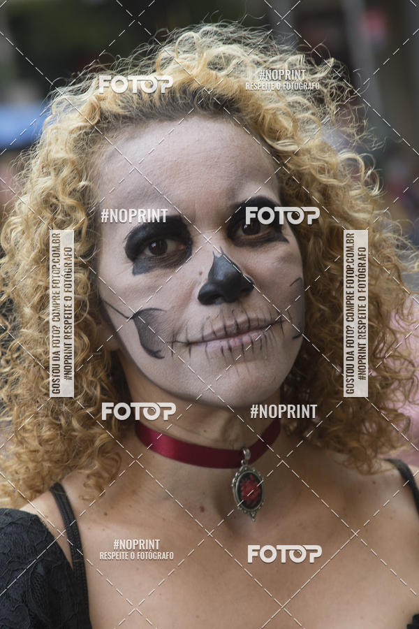 Buy your photos of the eventZombie Walk SP 2019 - Equipe ASI on Fotop
