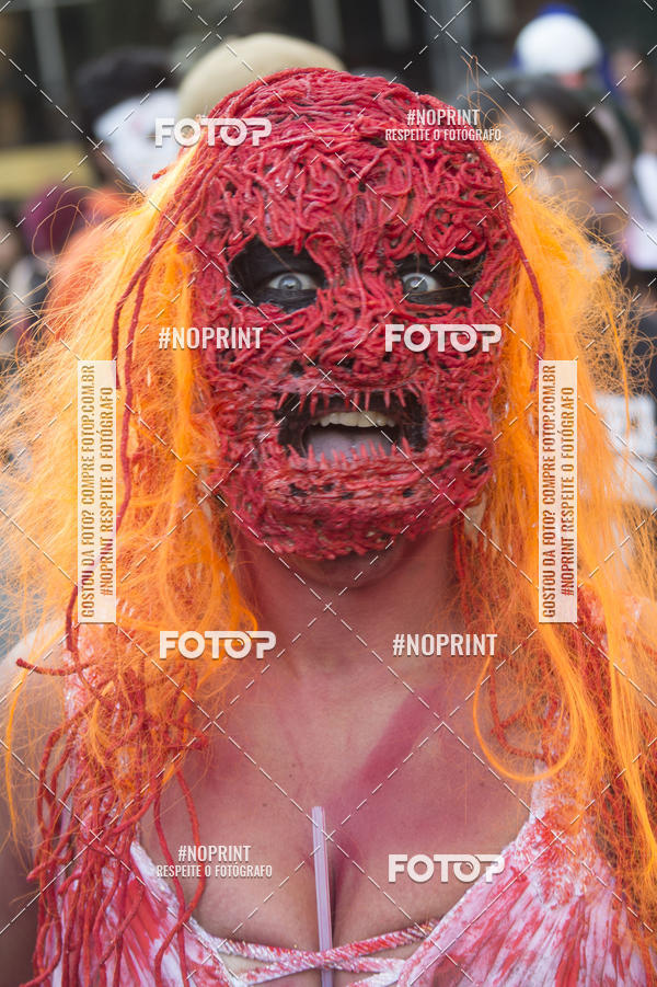 Buy your photos of the eventZombie Walk SP 2019 - Equipe ASI on Fotop
