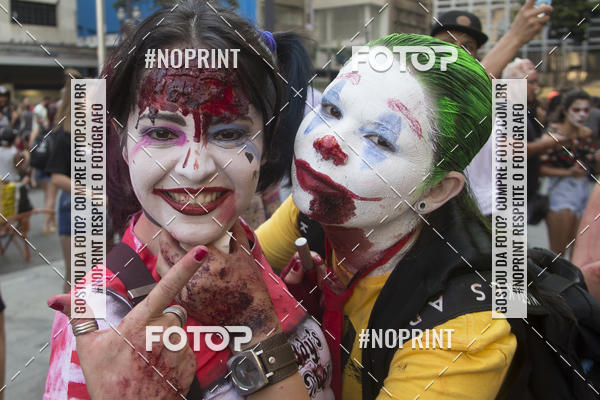 Buy your photos of the eventZombie Walk SP 2019 - Equipe ASI on Fotop